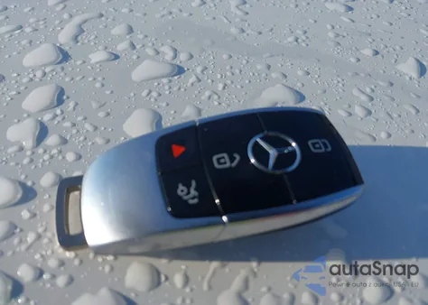 2018 Mercedes-Benz E 400 from USA, damaged, VIN WDD1J6FB4JF019359